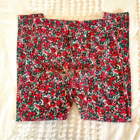 J. Crew Women’s Red and Green Floral Cotton Full Length Leggings Sz M - Picture 3 of 8